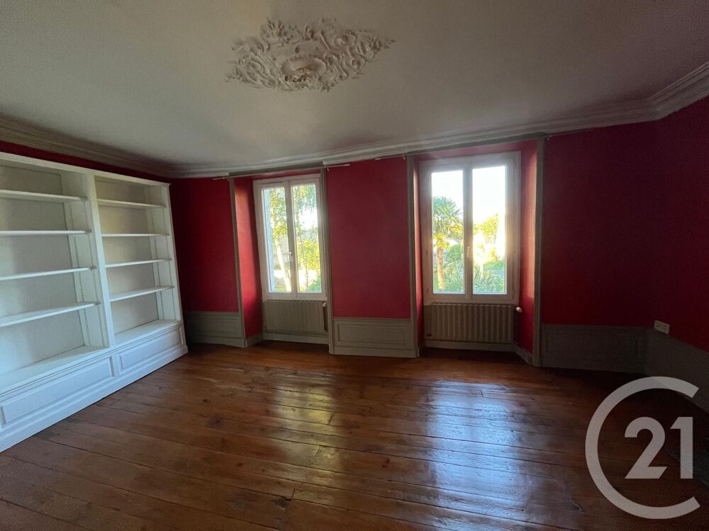 location Maison - 6 pièce(s) - 146 m² Carentoir (56910)