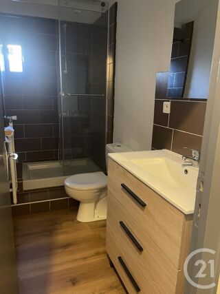 location Appartement - 2 pièce(s) - 31 m² Montpon-Ménestérol (24700)