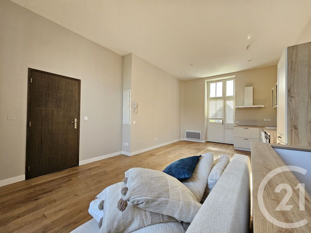 CENTURY 21 DUFEIL INVEST vous propose cette appartement ....