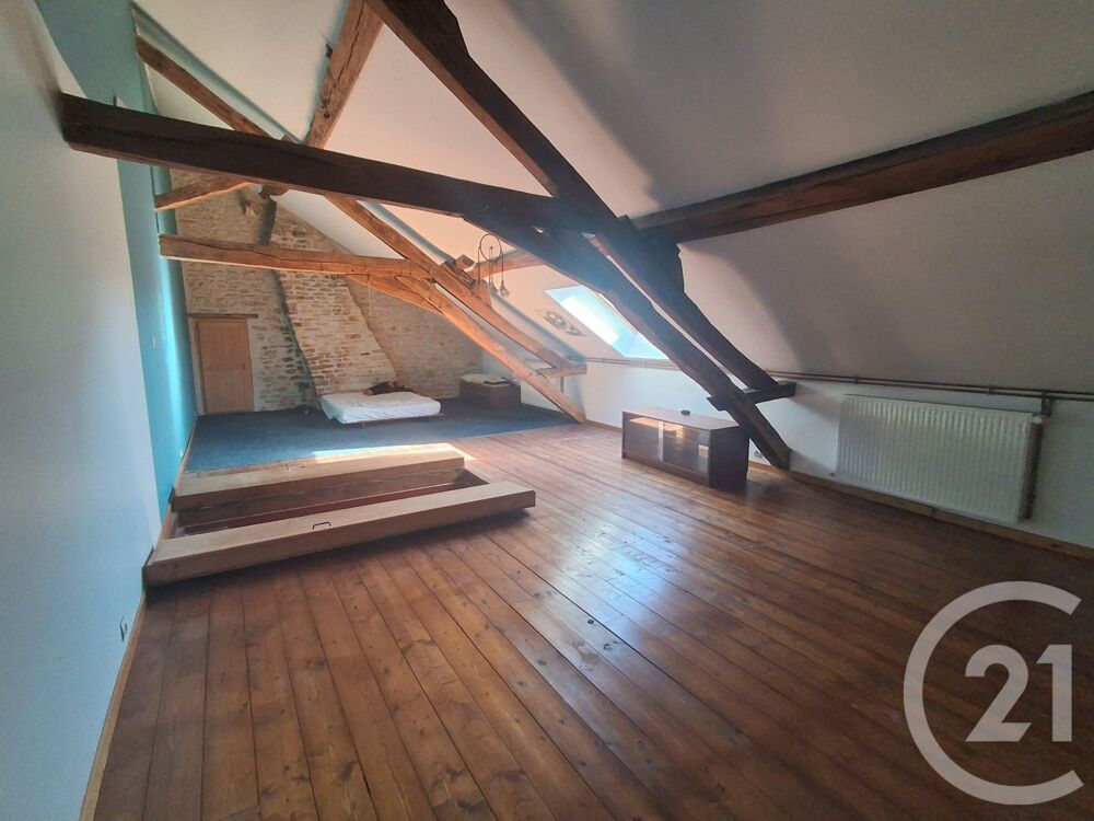 Maison de caractère de 160m² située dans le charmant vil....