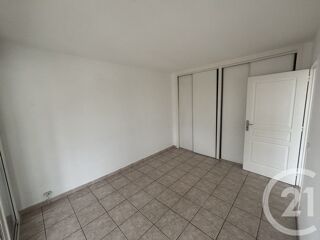 location Appartement - 4 pièce(s) - 69 m² Grasse (06130)