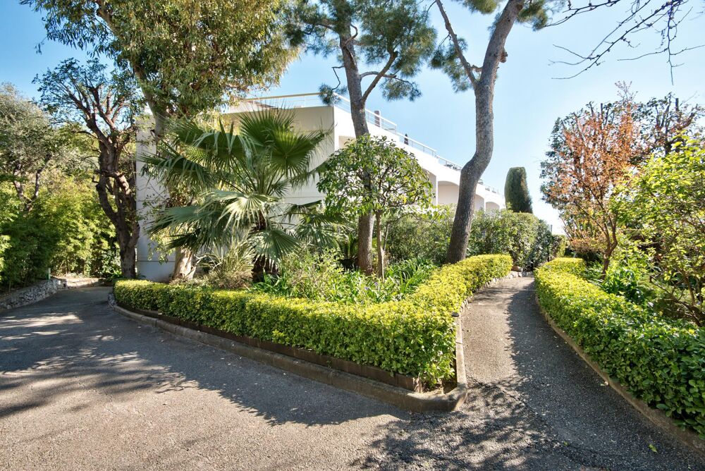 � vendre  Appartement Saint-Jean-Cap-Ferrat (06230)