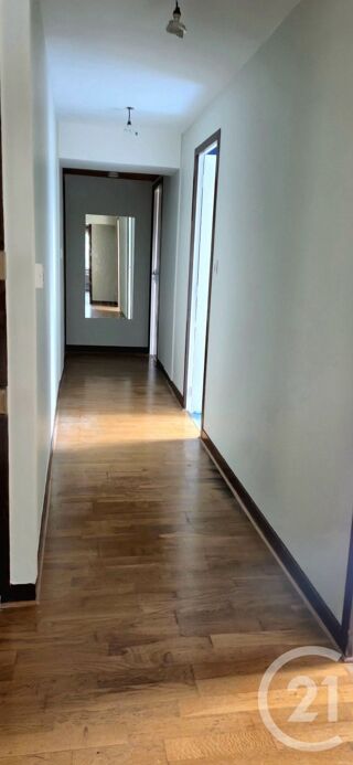  Appartement � louer 3 pi�ces 87 m�