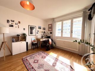  Appartement à louer 3 pièces 64 m²