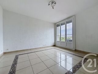  Appartement à louer 3 pièces 55 m²