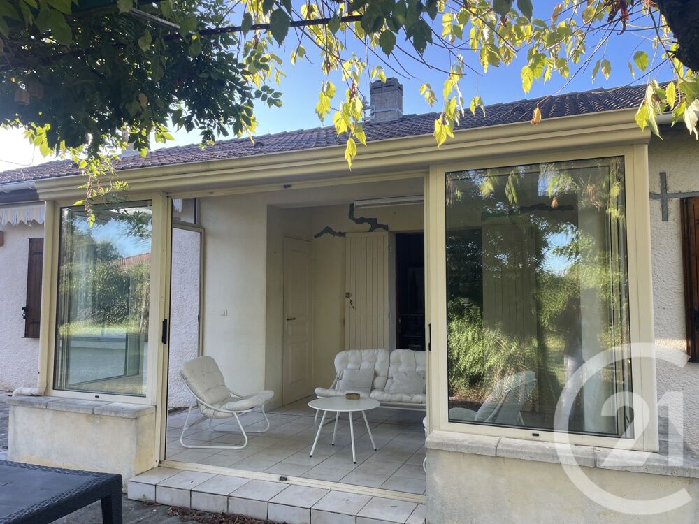 location Maison - 4 pièce(s) - 150 m² Ménesplet (24700)