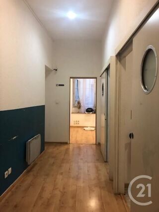  Appartement à louer 4 pièces 43 m²
