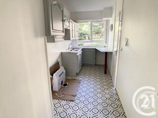  Appartement � louer 3 pi�ces 65 m�