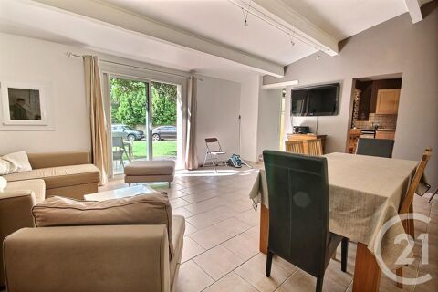   Location Maison Maison - 5 pièce(s) - 130 m²