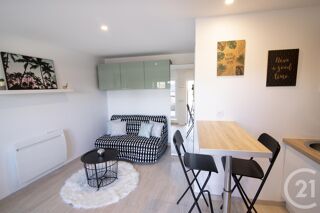  Immeuble � vendre 74 m�