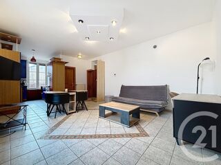  Appartement à louer 2 pièces 50 m²