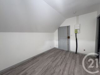 location Appartement - 1 pièce(s) - 16 m² Saint-Quentin (02100)