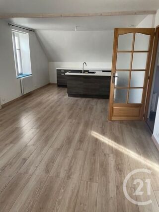  Appartement à louer 3 pièces 78 m²