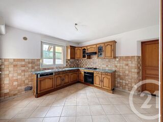  Appartement � louer 3 pi�ces 88 m�