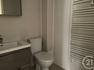  Appartement à louer 2 pièces 49 m²