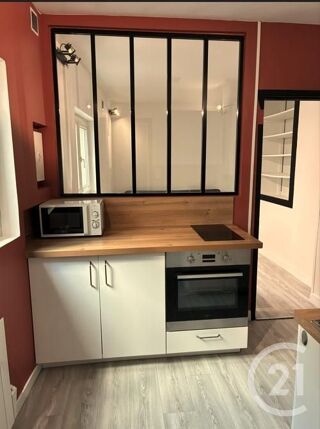  Appartement à louer 1 pièce 19 m²