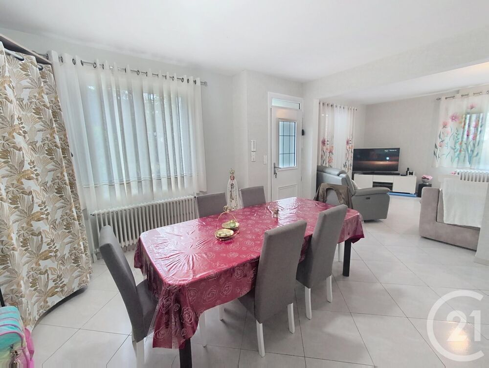 location Maison - 5 pièce(s) - 132 m² Chaingy (45380)