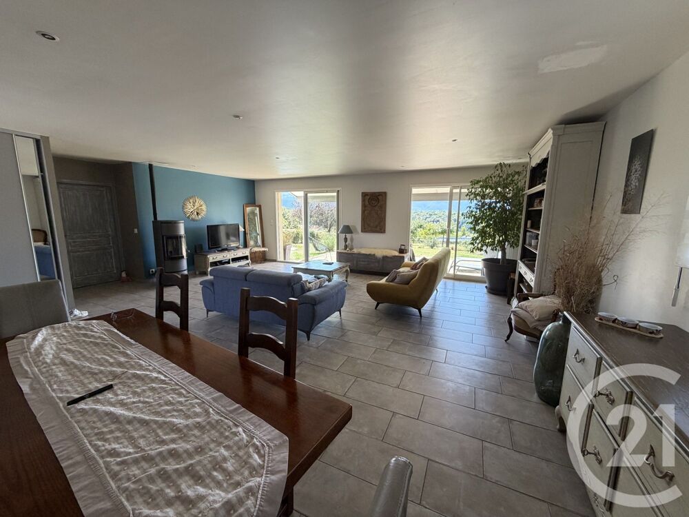 vente Maison - 6 pièce(s) - 160 m² Lutilhous (65300)