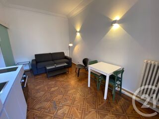 Appartement à louer 2 pièces 35 m²