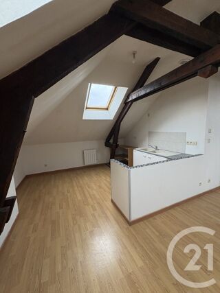 location Appartement - 4 pièce(s) - 57 m² Montdidier (80500)