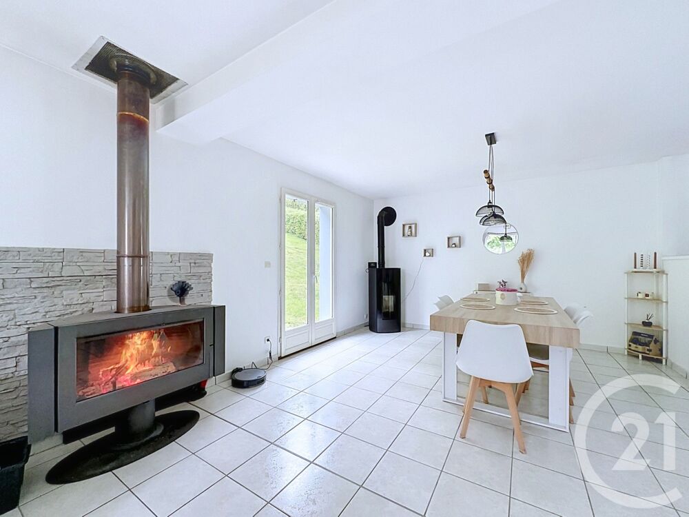 vente Maison - 6 pièce(s) - 131 m² Lougres (25260)