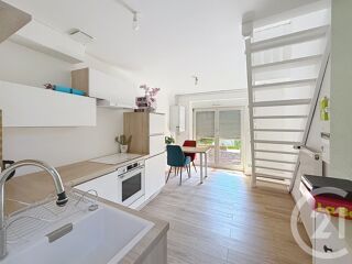  Appartement à louer 1 pièce 27 m²