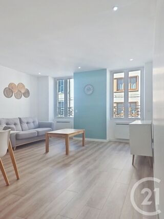  Appartement à louer 2 pièces 56 m²