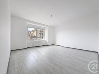  Appartement à louer 3 pièces 60 m²