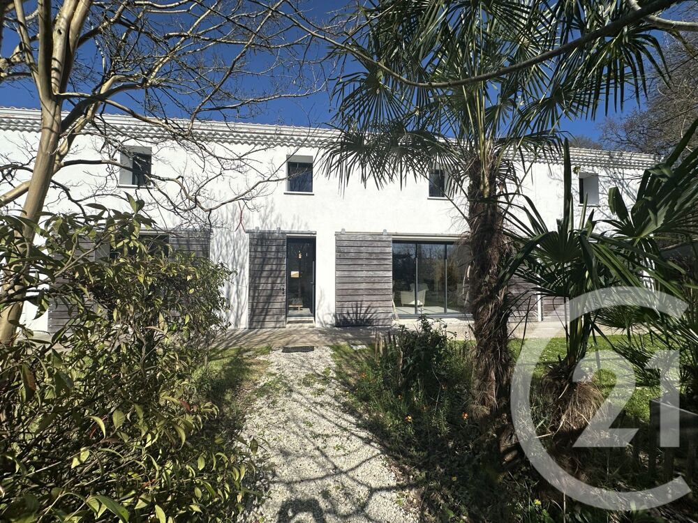 vente Maison - 6 pièce(s) - 232 m² Saujon (17600)