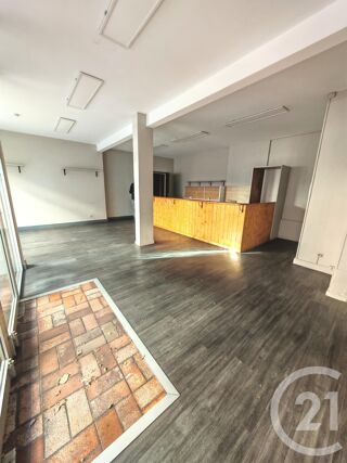  Appartement à louer 1 pièce 51 m²
