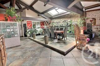  Maison � vendre 8 pi�ces 326 m�