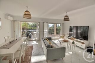  Appartement à louer 4 pièces 86 m²