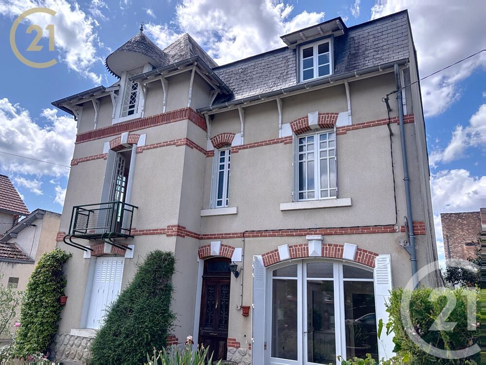 vente Maison - 7 pièce(s) - 235 m² Montpon-Ménestérol (24700)