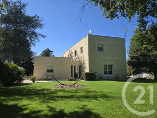  Maison � vendre 7 pi�ces 270 m�