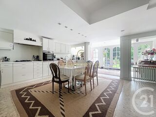  Maison à vendre 8 pièces 253 m²