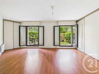  Appartement à louer 1 pièce 38 m²