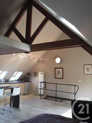  Appartement à louer 1 pièce 50 m²