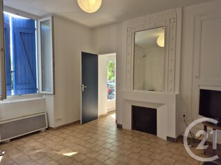  Appartement à louer 3 pièces 40 m²