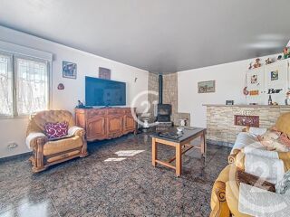  Maison � vendre 5 pi�ces 244 m�