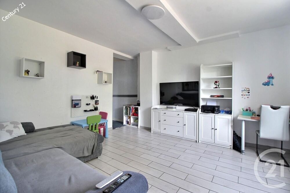 vente Maison - 8 pièce(s) - 215 m² Château-Thierry (02400)