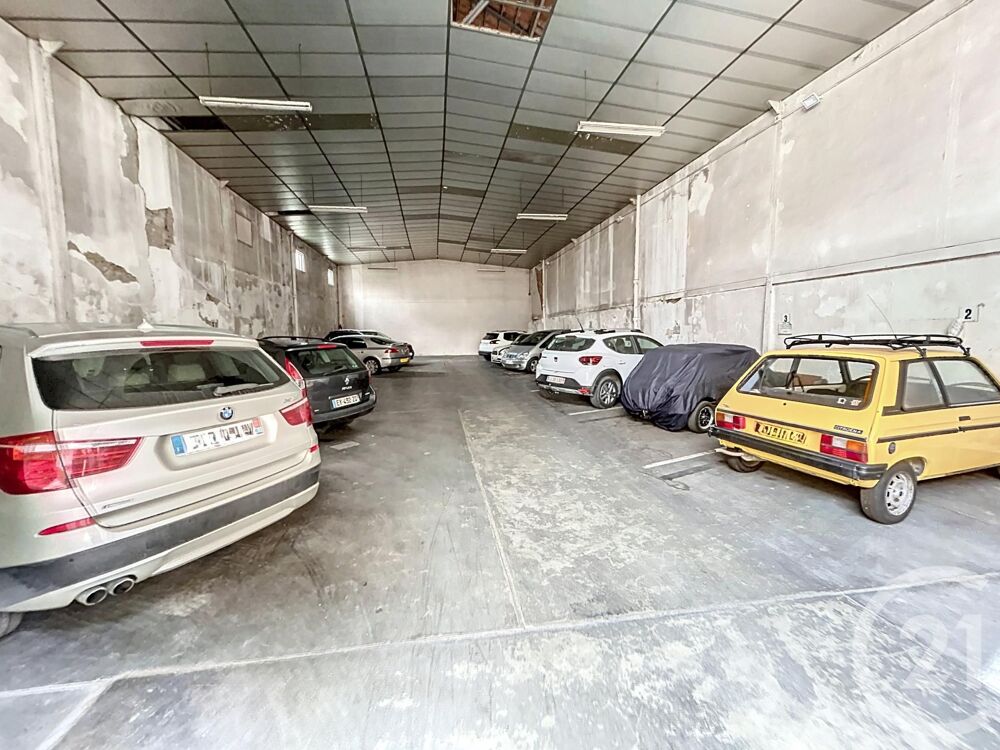 vente Parking / Garage - 339 m² Alès (30100)