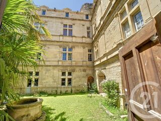  Maison � vendre 15 + pi�ces 450 m�