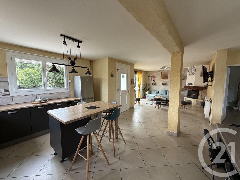 location Maison - 5 pièce(s) - 171 m² La Barthe-de-Neste (65250)