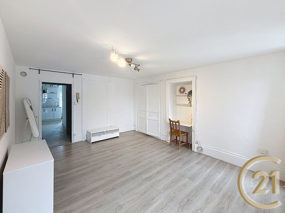 Appartement 1 pièce 33 m² · à Montbeliard · 33 m² · 45 000 €