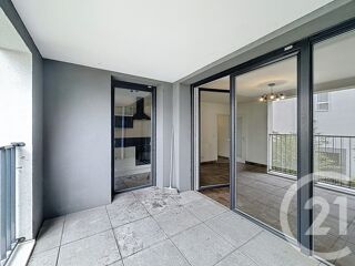  Appartement à louer 3 pièces 60 m²