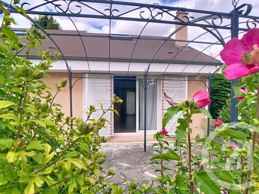 Maison 6 pièces 147 m² · à Thiais · 147 m² · 464 000 €