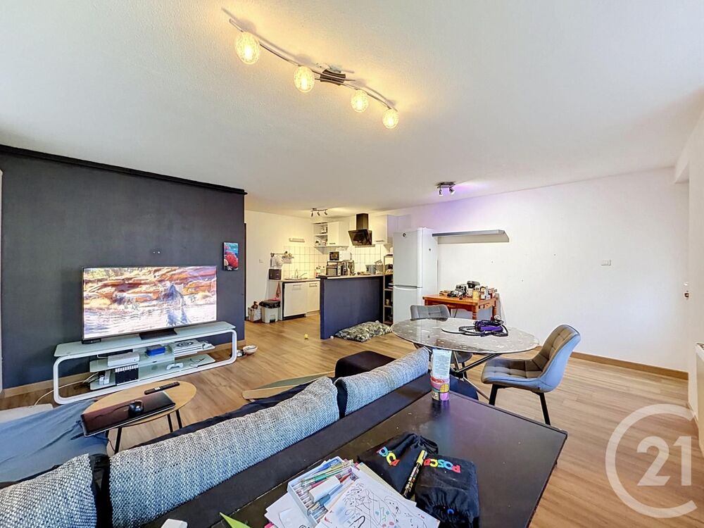 location Appartement - 3 pièce(s) - 69 m² Vieux-Charmont (25600)