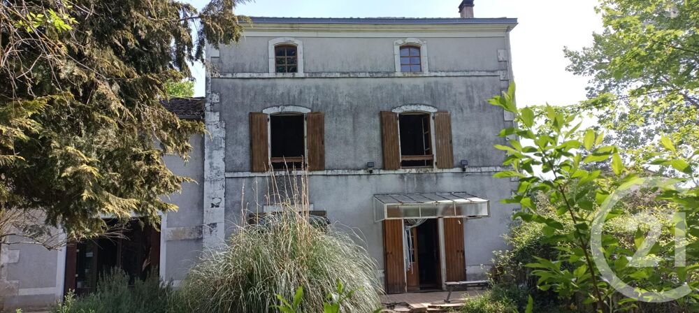 EXEPTIONNEL et en EXCLUSIVITE à 4km de Sauzé-Vaussais, c....