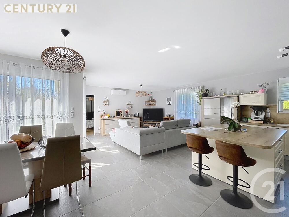 CENTURY 21 Vallée de l'Isle vous propose cette maison fo....
