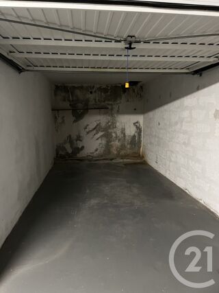  Parking / Garage à vendre 12 m²